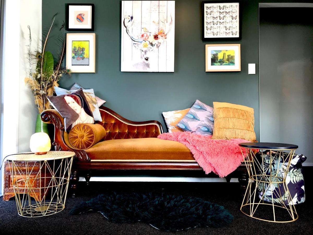 A Little Bit Beachy Modern Guest Room And Private Toilet Christchurch Bagian luar foto